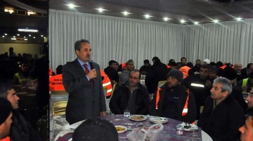 Başkan Akkaya&rsquo;dan Belediye Personeline Herse