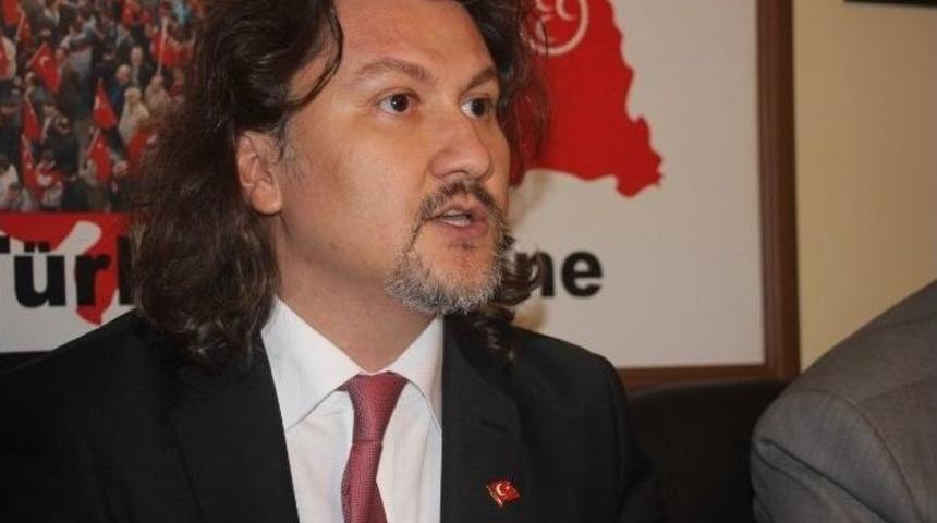 Op. Dr. Nurullah Burak Korkmaz Mhp&rsquo;den Aday Adayılığını A&ccedil;ıkladı
