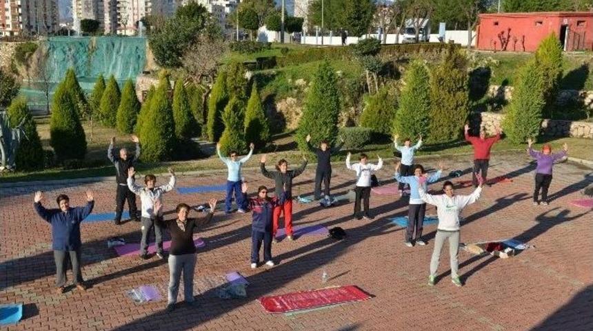 Konyaaltı&rsquo;nda Sabah Sporu B&uuml;y&uuml;k İlgi G&ouml;r&uuml;yor
