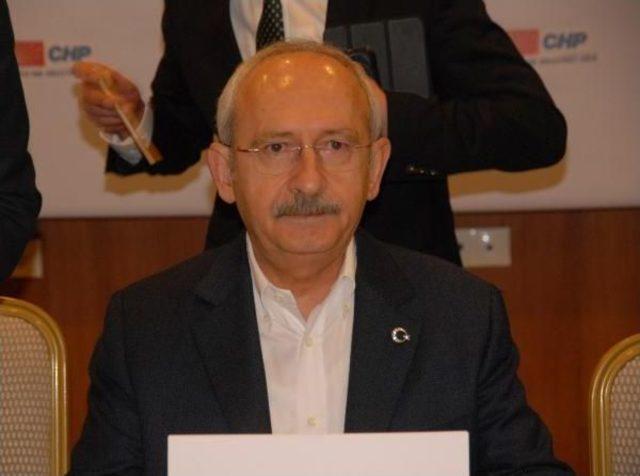 Kılıçdaroğlu Denizli'de Işçilerle Kahvaltı Yaptı (2)