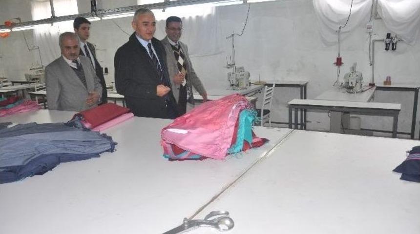 Kaymakam Başt&uuml;rk Tekstilcilerin Sorunlarını Dinledi
