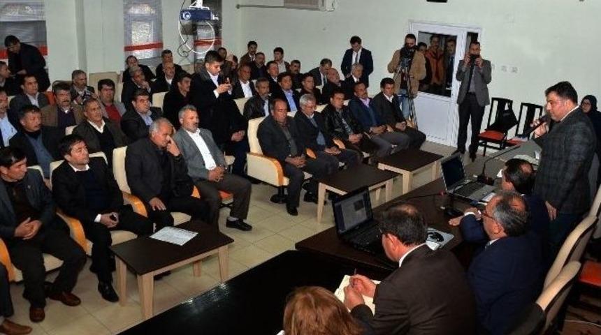 B&uuml;y&uuml;kşehir Yetkilileri 71 Mahalle Muhtarıyla Bir Araya Geldi