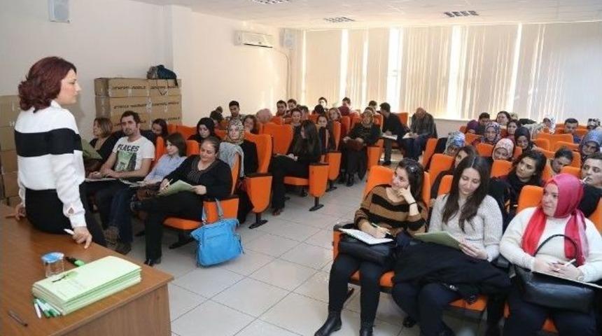 Ko-mek’te Usta Öğreticilere Kurum İçi Eğitim