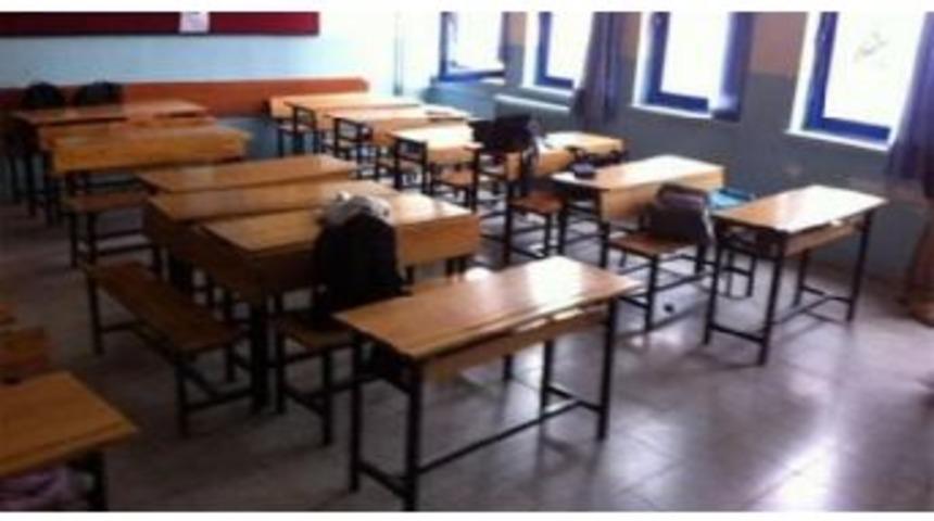 Boycott Of Schools Begins Across Turkey