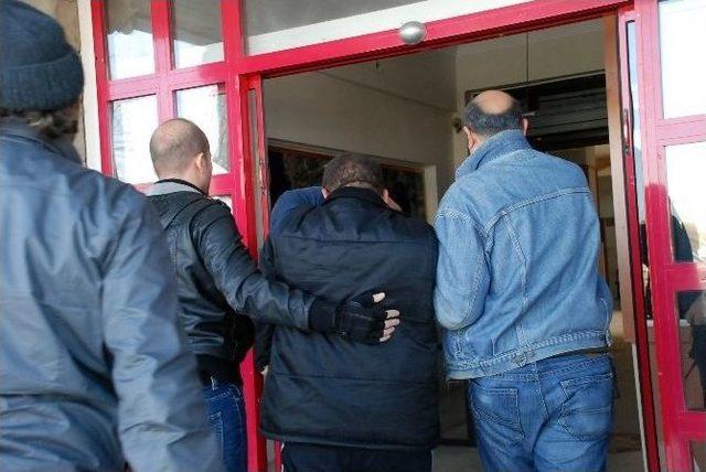 33 Ayrı Suçtan Aranan Şüpheli Didim’de Yakalandı