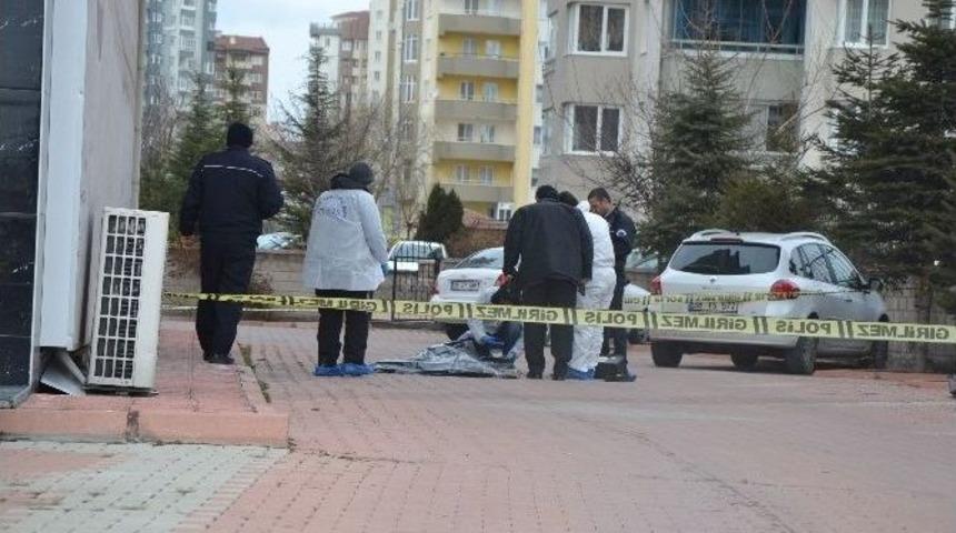 Evlerinin 13. Katından D&uuml;şen Gen&ccedil; Kız Hayatını Kaybetti