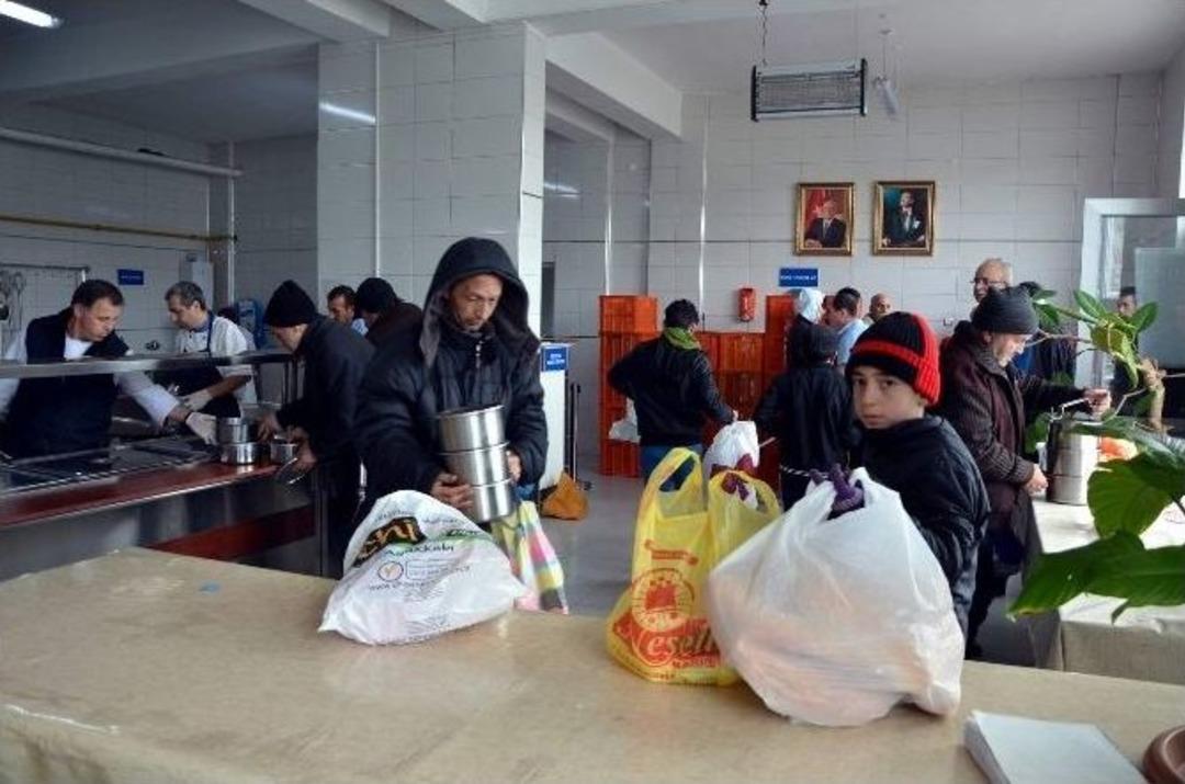 M&uuml;ltecilerin Yardımına Odunpazarı Belediyesi Koştu