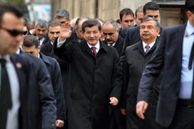 Başbakan Davutoğlu, Sivas'ta