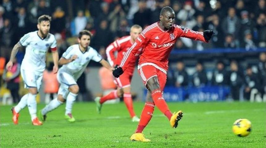 Demba Ba Mı? Fernandao Mu?