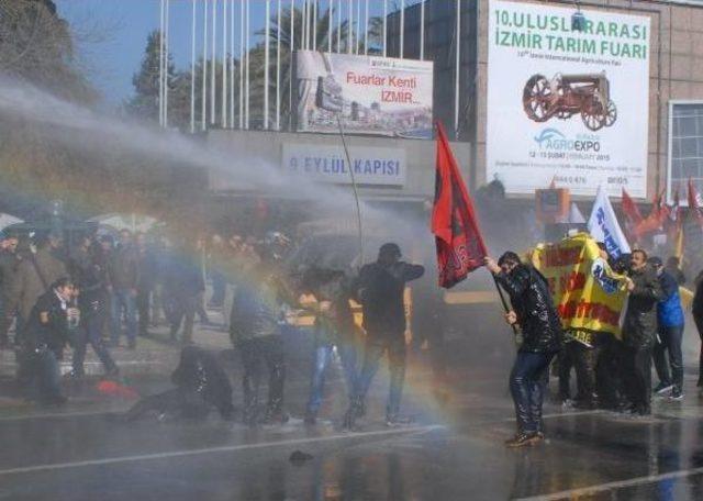 İzmir'de 'boykot Yürüyüşü' Gerginliği (3)