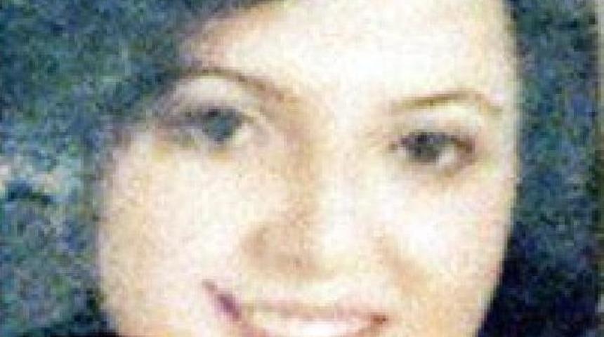 Makine M&uuml;hendisi Kadın, 13'&uuml;nc&uuml; Kattan D&uuml;şerek &Ouml;ld&uuml;