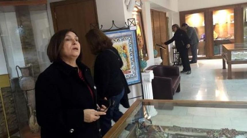 Selvi Kılı&ccedil;daroğlu, Adana'da