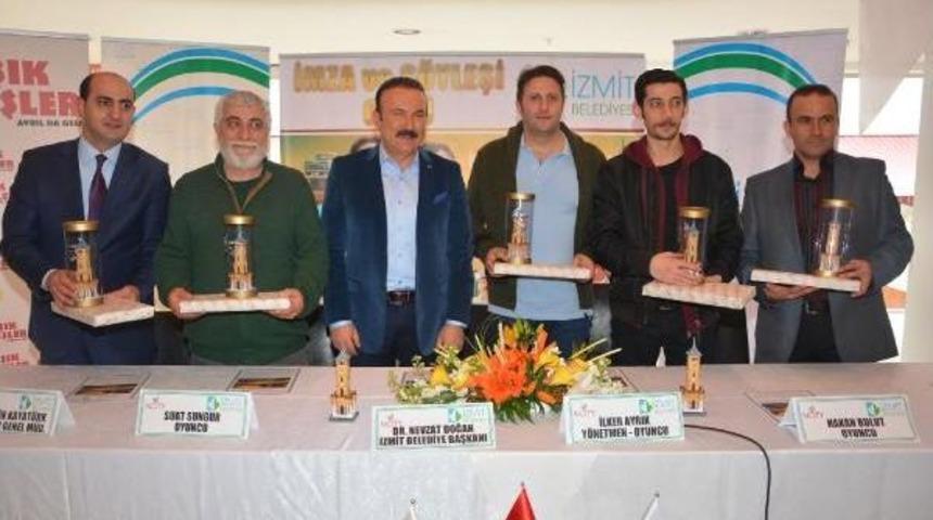 'yapışık Kardeşler' İzmit'te