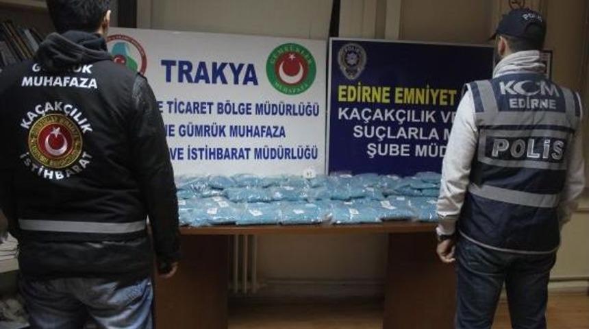 Kapıkule&rsquo;De 70 Kilo Ecstasy Hap Ve 98 Gram Kokain Ele Ge&ccedil;irildi