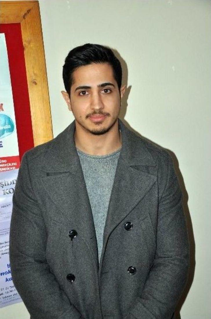 Polisten Vekil Çocuğuna ’bende Milletvekili Adayıyım’ G4