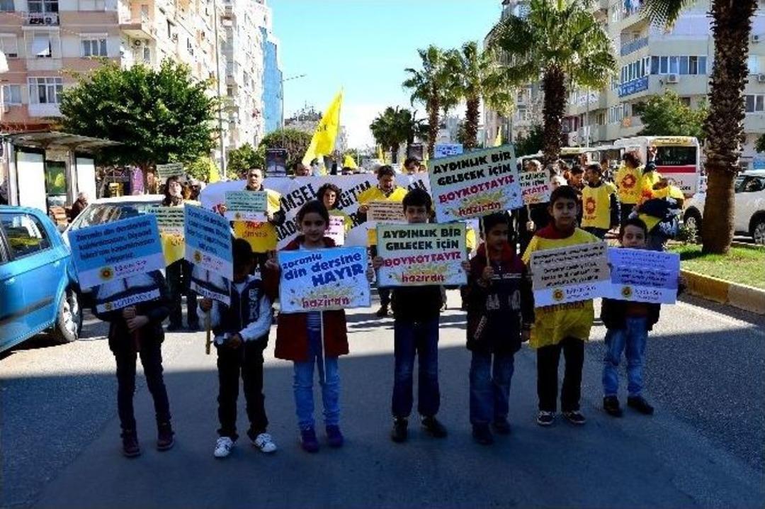 Eğitim-sen&rsquo;den 500 Kişilik Eğitim Y&uuml;r&uuml;y&uuml;ş&uuml;