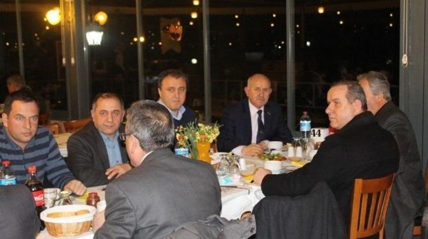 Başkan Karaman Kaynaşma Yemeği D&uuml;zenledi