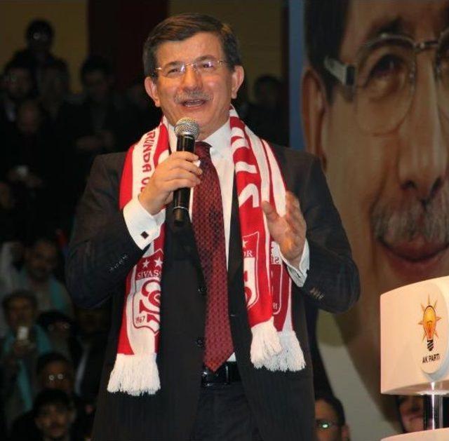 Başbakan Davutoğlu Sivas'ta (2)