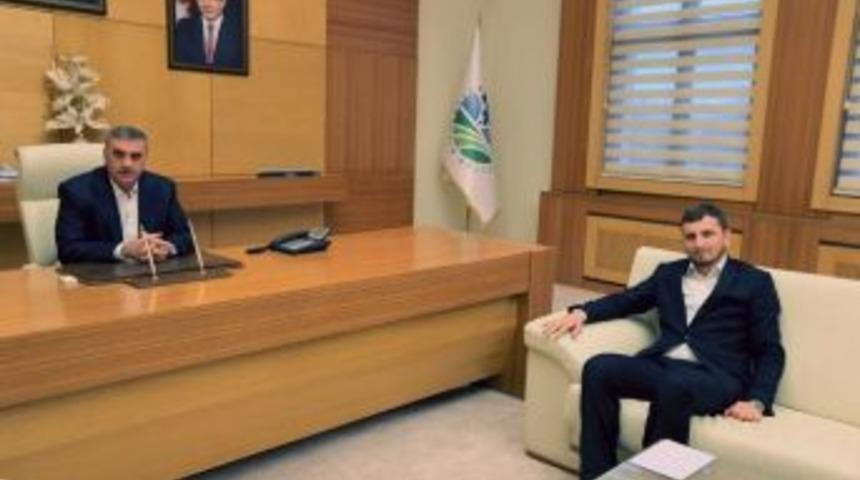 Başkan To&ccedil;oğlu, İl Gen&ccedil;lik Kolları Başkanı Adayı Olarak A&ccedil;ıklanan Yusuf Demir&rsquo;i Misafir Etti