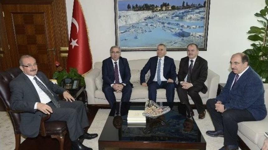 Toki Başkanı Turan: &ldquo;kentsel D&ouml;n&uuml;ş&uuml;m&uuml; Yapmamız Gerekiyor&rdquo;