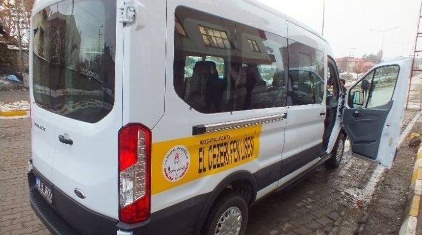 El Cezeri Fen Lisesi&rsquo;ne Servis Aracı