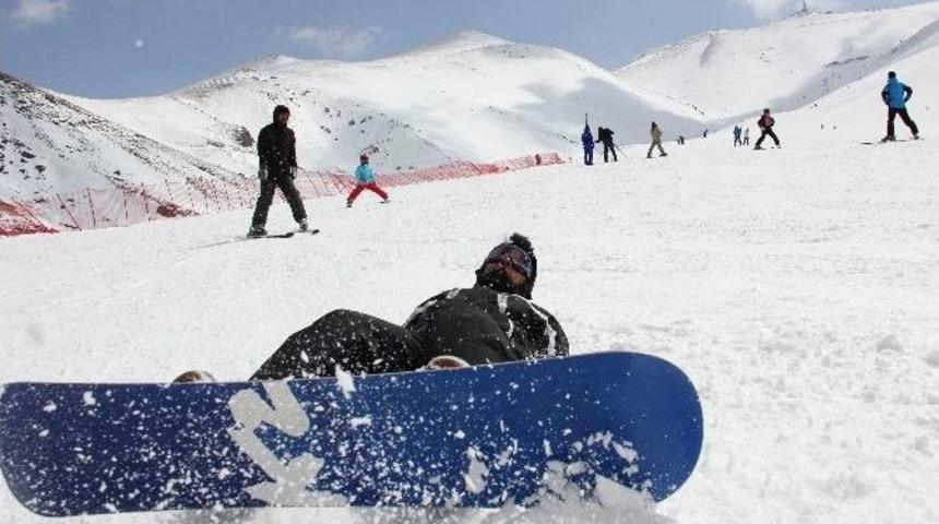 Paland&ouml;ken&rsquo;de 24 Saat Kayak Keyfi