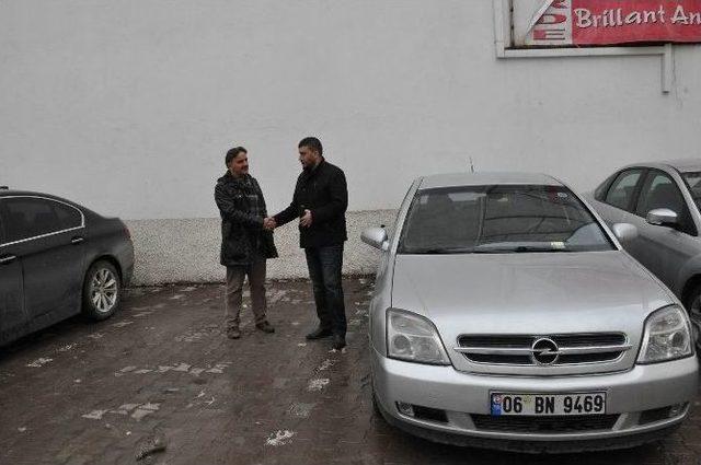 (özel Haber) Polis Memuru Milletvekili Aday Adaylığı İçin Arabasını Sattı