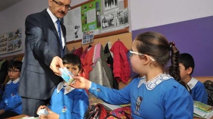 Uşak&rsquo;ta Okul S&uuml;t&uuml; Programı Başladı