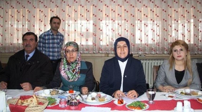 G&uuml;lşen Dalaz Ak Parti&rsquo;den Aday Adayı Oldu