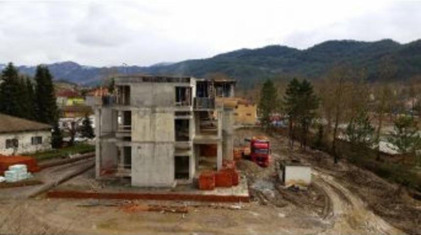 Ulus Halkı Myo İnşaatına Destek Oluyor