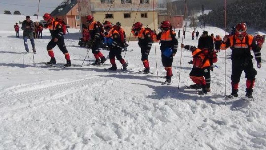 Kars'ta &Ccedil;ığ Tatbikatı