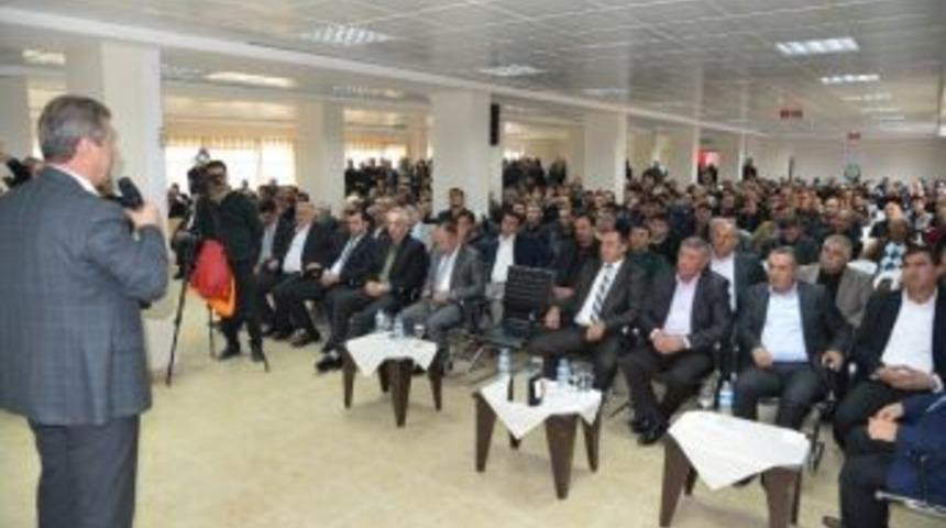 Kayseri Şeker&rsquo;de 12 B&ouml;lgeyi Kapsayan &Ccedil;ift&ccedil;i Eğitim Programlarına Start Verildi