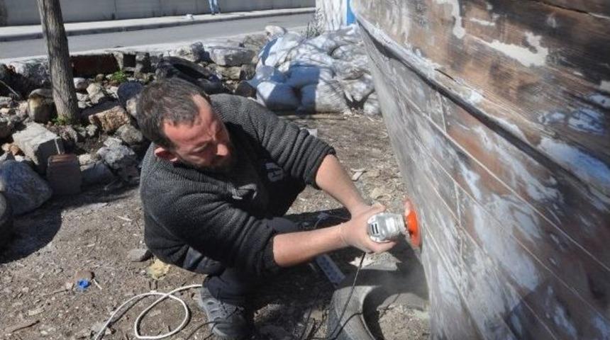 S&uuml;nger Avcısı Denizlere D&ouml;n&uuml;yor