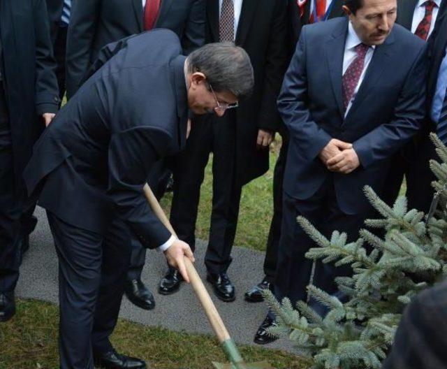 Başbakan Davutoğlu: Türkiye'ye Bahar Havası Gelecek