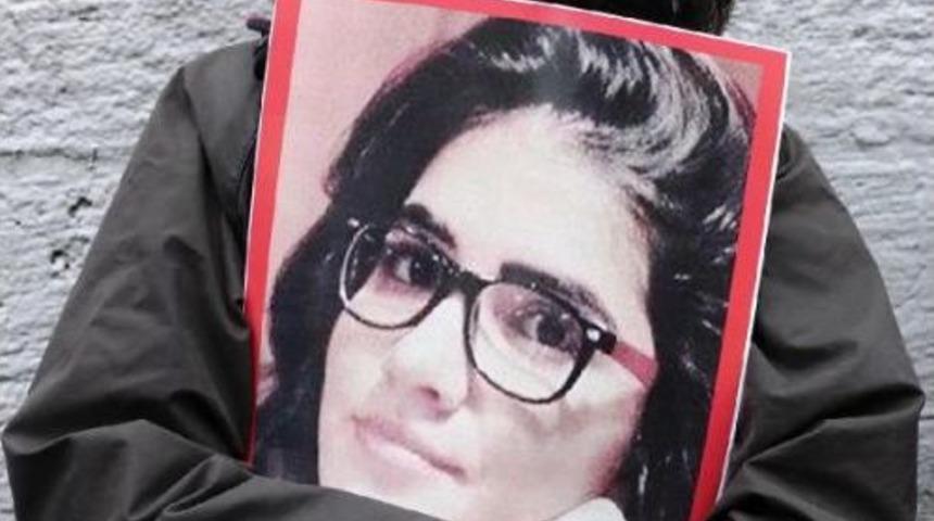 Kadınlar &Ouml;zgecan I&ccedil;in Y&uuml;r&uuml;d&uuml;