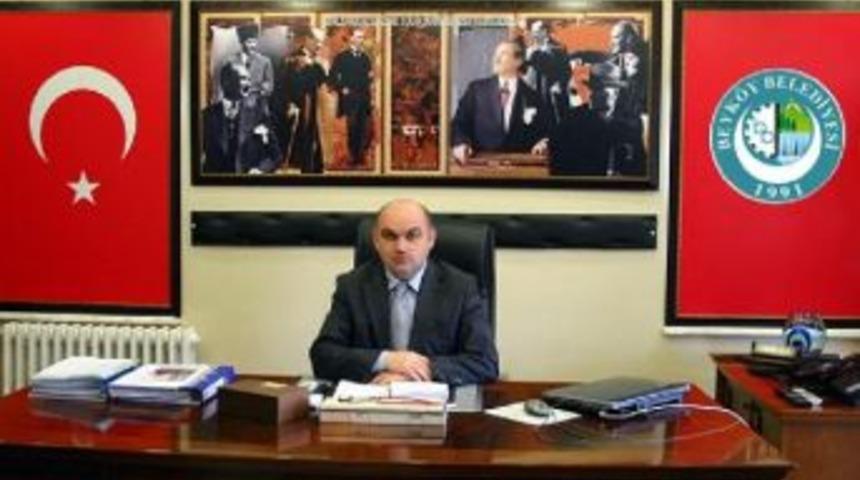 Belediye Başkanı Avda Kendini Vurdu