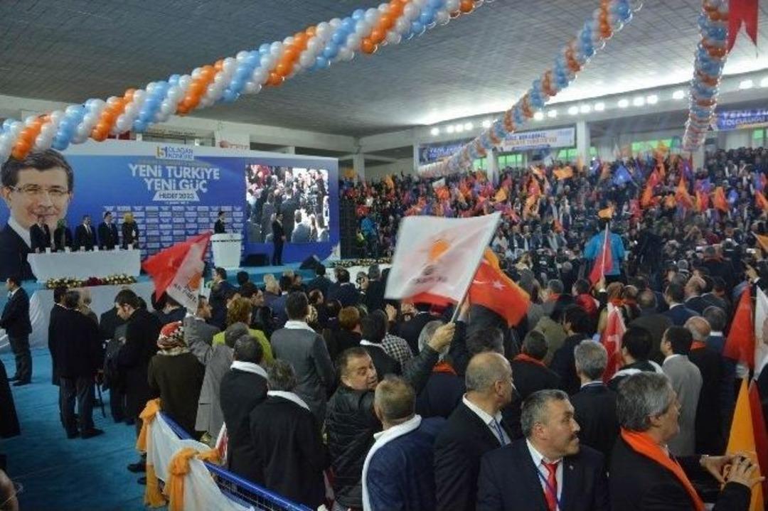 Başbakan Davutoğlu Giresun&rsquo;da