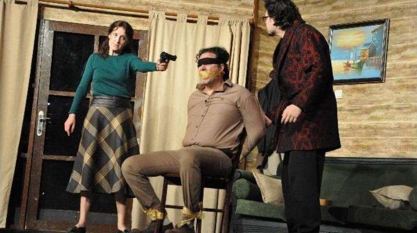 Manisa Basını &rsquo;&ouml;l&uuml;m Ve Kız&rsquo;ı İzledi