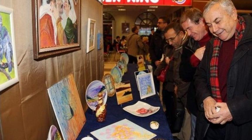 &ldquo;sevgiye Dair Ne Varsa&rdquo; Konulu Resim Sergisi