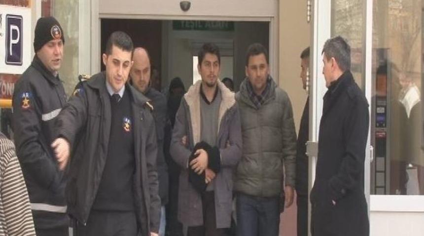 Cumhurbaşkanı Erdoğan&rsquo;a Hakaret Ettiği İddia Edilen &Uuml;niversite &Ouml;ğrencisi Tutuklandı