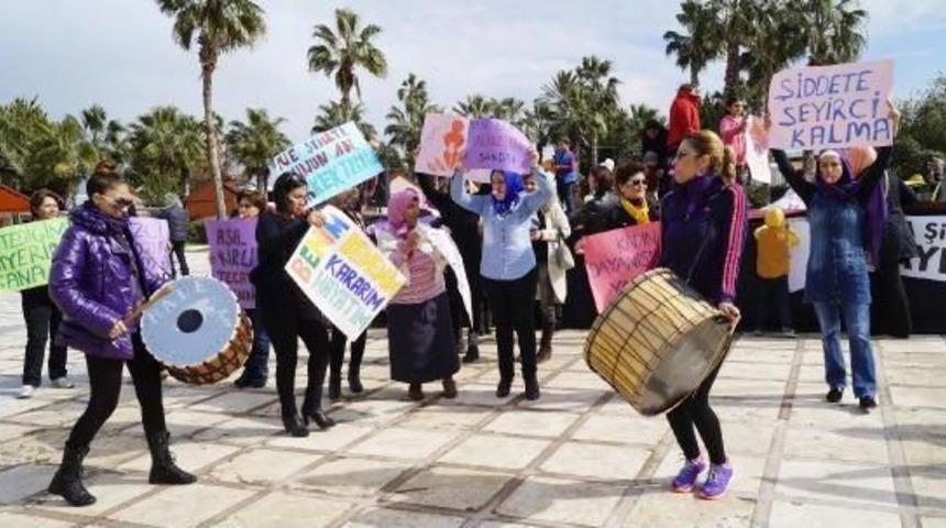 Kadına Şiddete 'dur' Demek I&ccedil;in Dans Ettiler