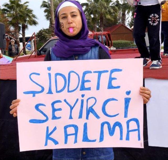 Kadına Şiddete 'dur' Demek Için Dans Ettiler