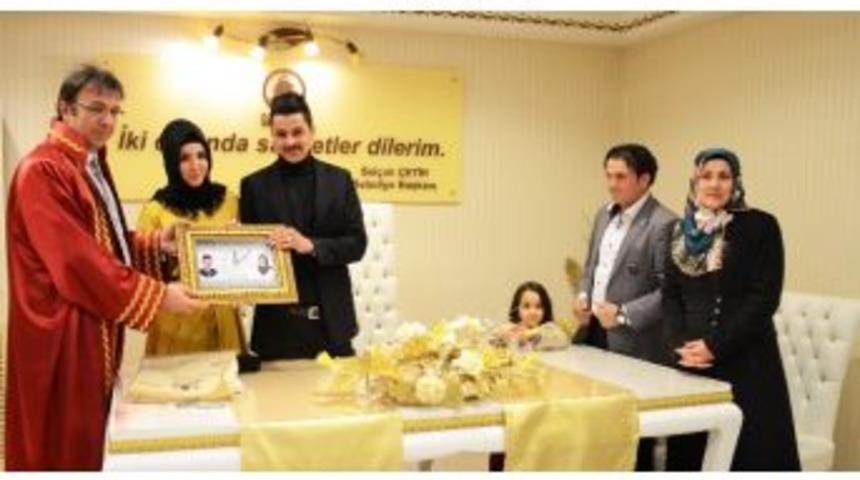 Pursaklar&rsquo;da &Ccedil;iftler 14 Şubat&rsquo;ta &lsquo;evet&rsquo; Dedi