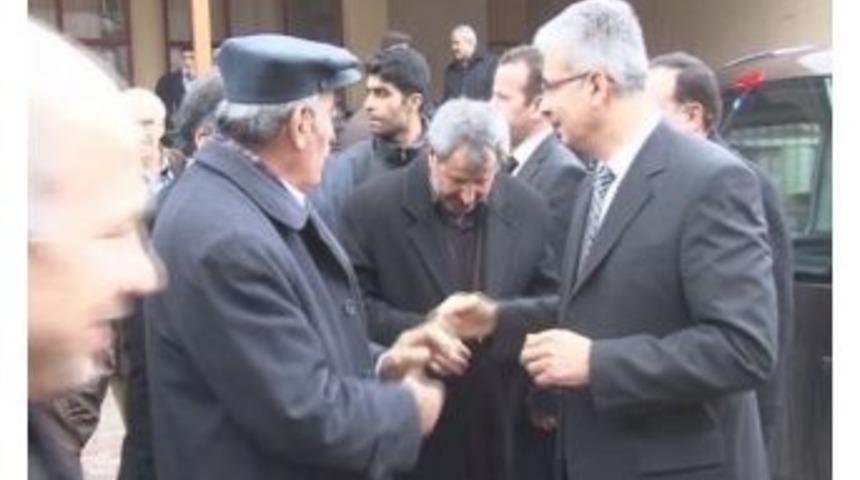 Gezer: "adaylık Başvurusunu Hafta İ&ccedil;inde Yapacağım"