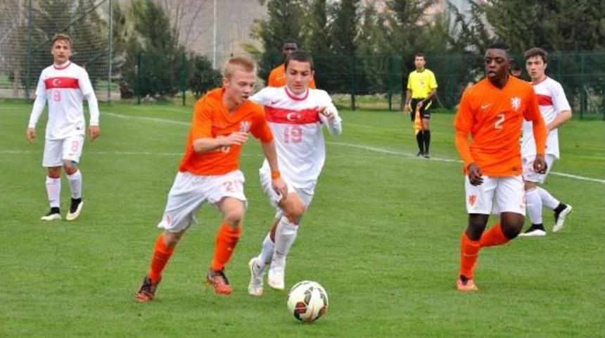 U15 Turnuvası'nın Şampiyonu Türkiye