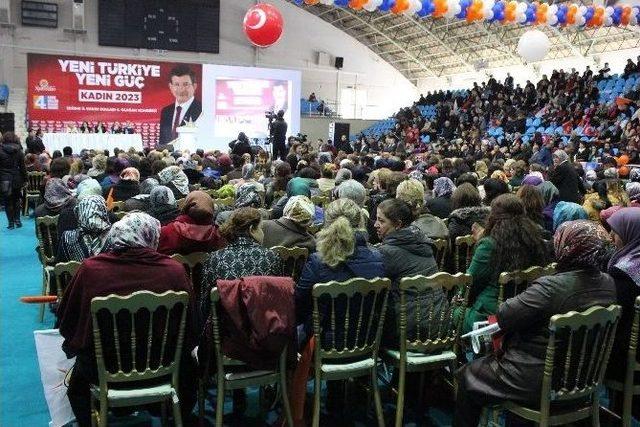 Müezzinoğlu, Edirne’de Partisinin Kadın Kolları 4. Olağan Kongresi’ne Katıldı