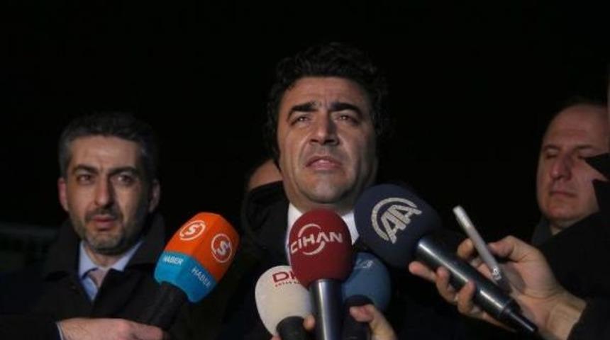 Tutuklanan Polislerin Avukatlarından Adliye &Ouml;n&uuml;nde A&ccedil;ıklama