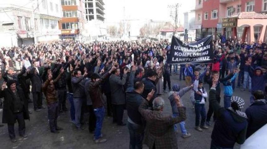 Doğubayazıt'ta Polise Ses Bombalı Saldırı