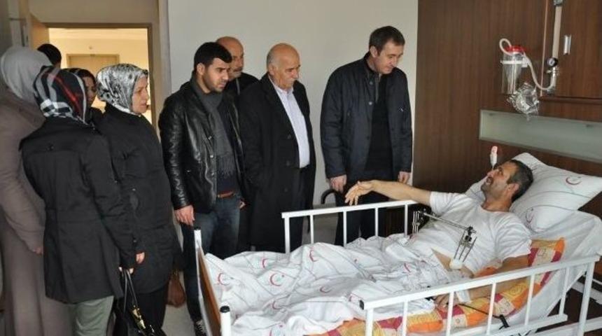 Eşbaşkan Bakırhan’dan Hasta Ziyareti