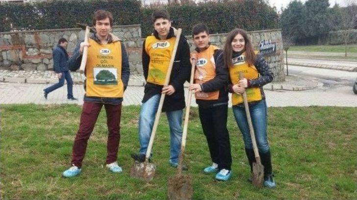 İkinci Sınıf Öğrencilerden Hatıra Ormanı G4